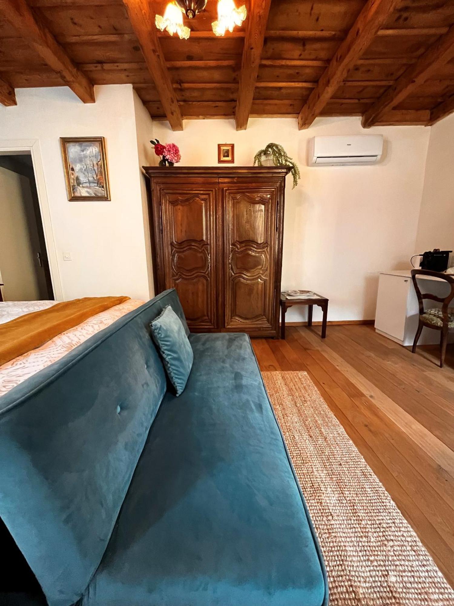 Romantico Palazzo Dei Ulivi Purasca Luaran gambar